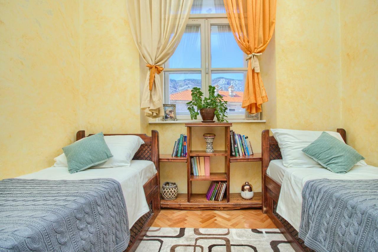 Apartment Old Town Finest Kotor Bagian luar foto