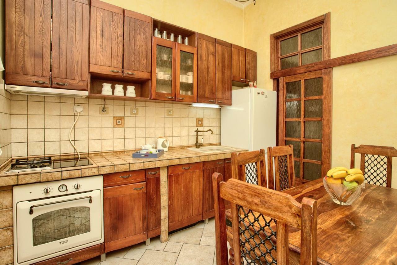 Apartment Old Town Finest Kotor Bagian luar foto